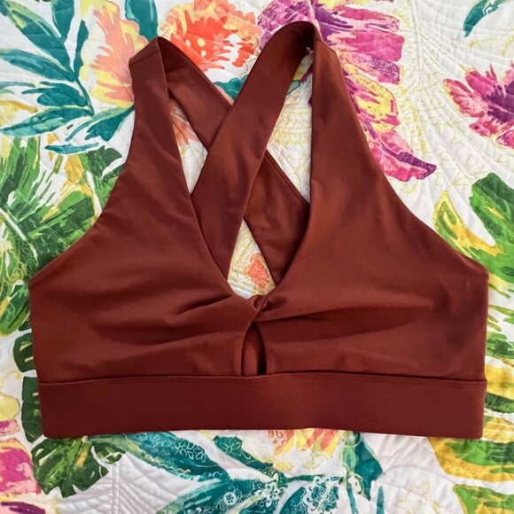 Fabletics Oasis Twist Medium Impact Sports Bra Mahogany Sz XL - Picture 1 of 5